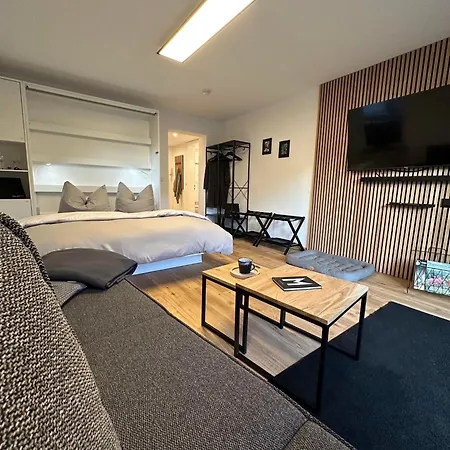 Kleine Bergzeit Apartment *